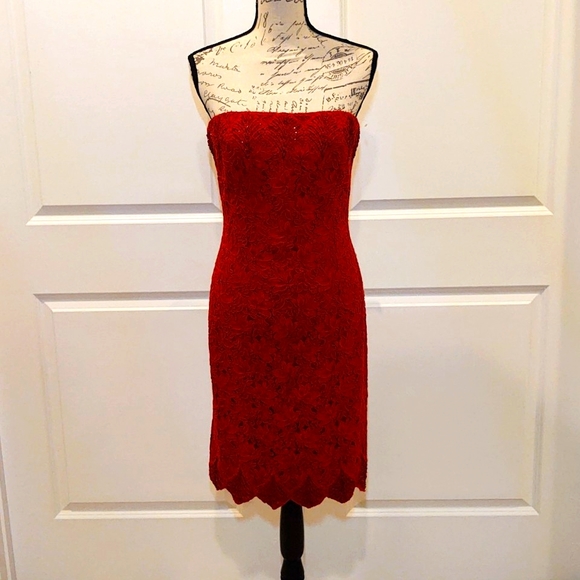 💃Carmen Marc Valvo Signature Size 10 Red Strapless Party Dress 🎉💃 - Picture 3 of 16